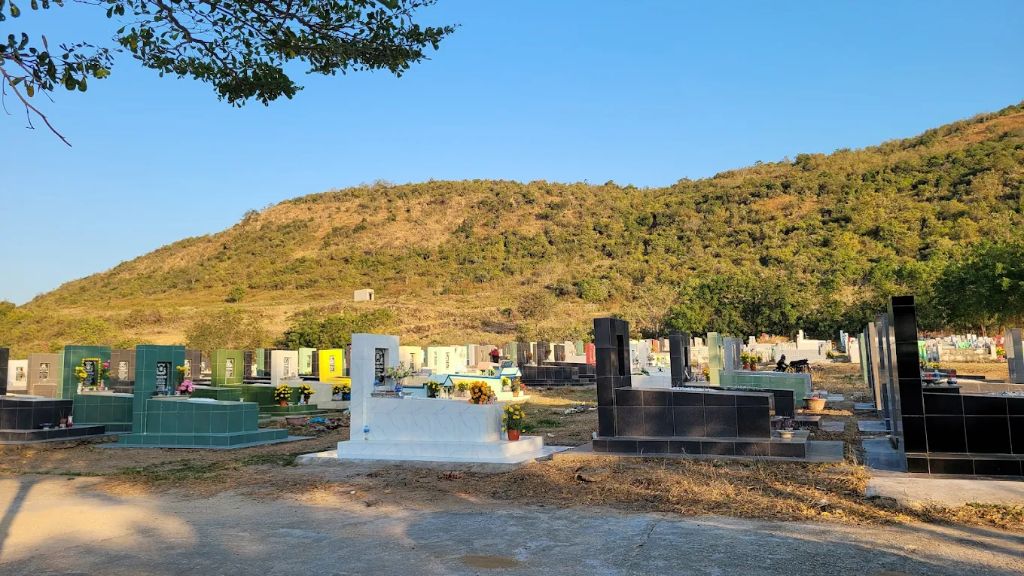 Khu mộ phần đa dạng